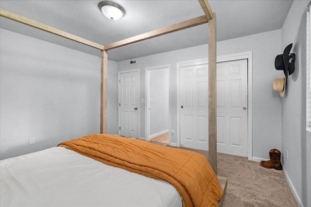 2423 E Vassar Drive, Visalia, CA 93292