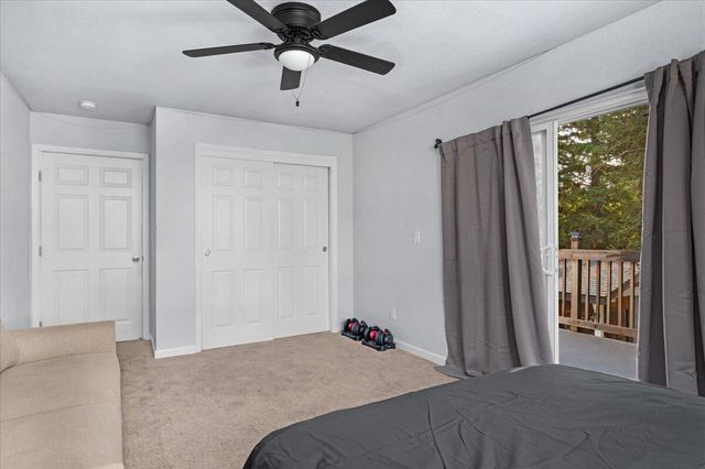 2423 E Vassar Drive, Visalia, CA 93292