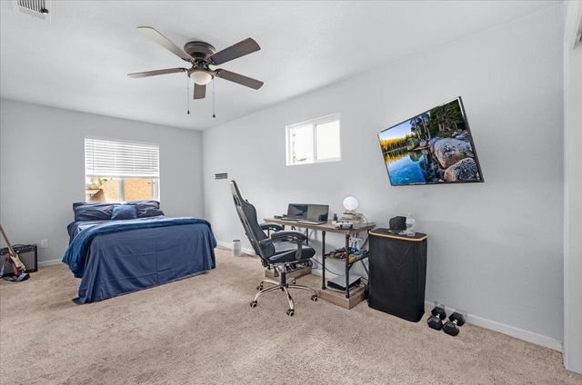 2423 E Vassar Drive, Visalia, CA 93292