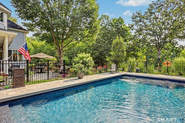 165 Soundview Avenue, Shelton, CT 06484