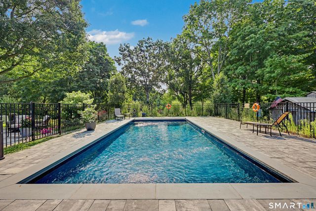 165 Soundview Avenue, Shelton, CT 06484