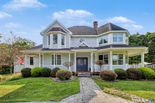 165 Soundview Avenue, Shelton, CT 06484