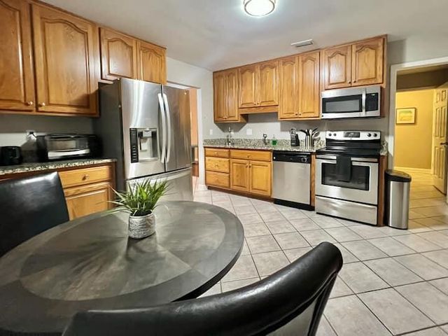 289 Honeysuckle Way, Niceville, FL 32578