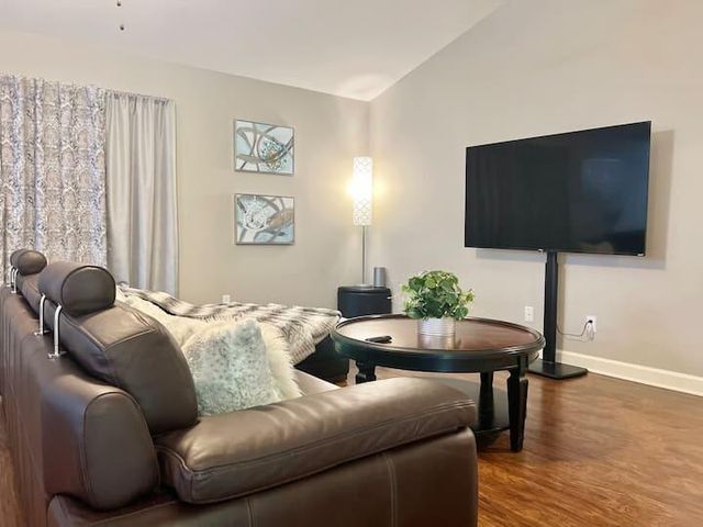 289 Honeysuckle Way, Niceville, FL 32578