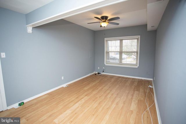 5 REGENT CT, Medford, NJ 08055