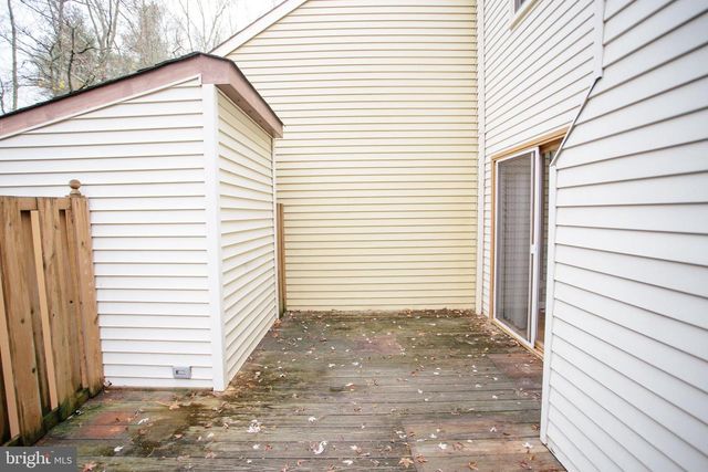 5 REGENT CT, Medford, NJ 08055