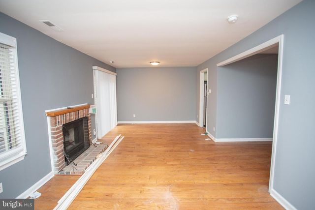 5 REGENT CT, Medford, NJ 08055