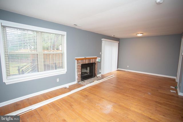 5 REGENT CT, Medford, NJ 08055