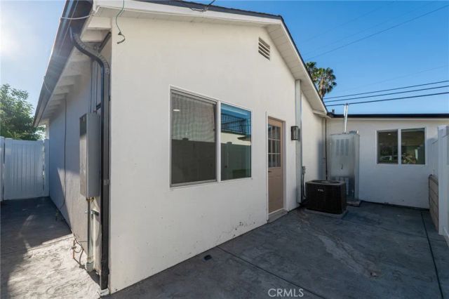 7358 Cleon, Sun Valley, CA 91352