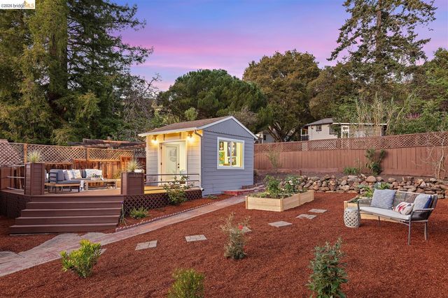 3292 Jordan Rd, Oakland, CA 94602