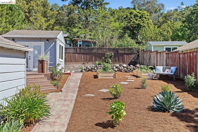 3292 Jordan Rd, Oakland, CA 94602