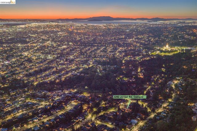 3292 Jordan Rd, Oakland, CA 94602
