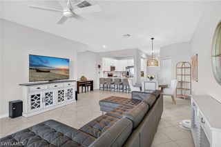2821 Citrus ST, Naples, FL 34120