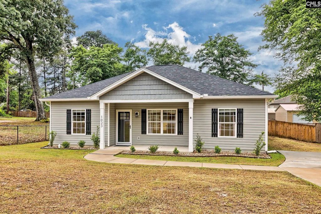 1023 Woodland Drive, West Columbia, SC 29169