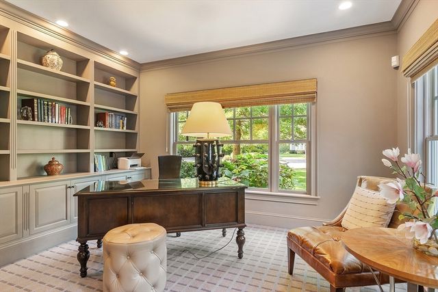 3 Wisteria Ln, Lexington, MA 02420