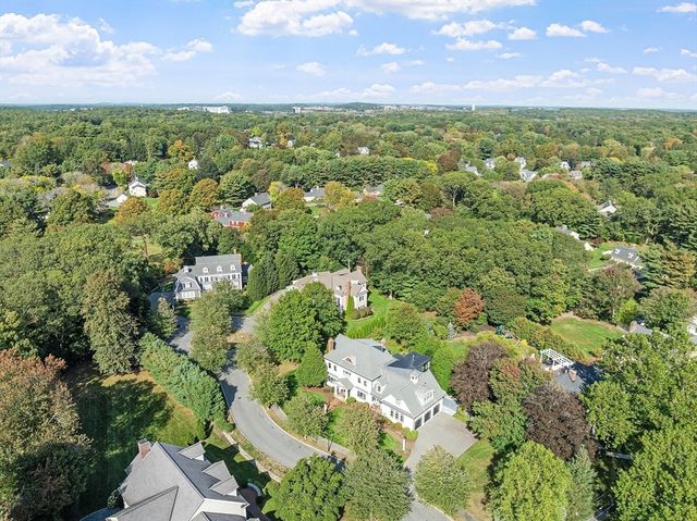 3 Wisteria Ln, Lexington, MA 02420
