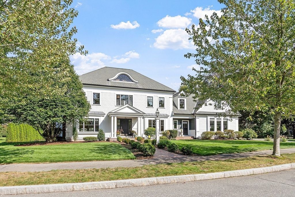 3 Wisteria Ln, Lexington, MA 02420