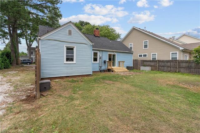 1412 Dure RD, Norfolk, VA 23502