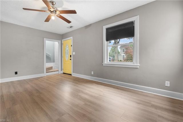 1412 Dure RD, Norfolk, VA 23502