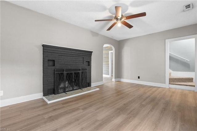 1412 Dure RD, Norfolk, VA 23502