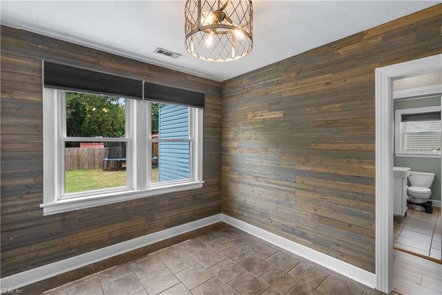 1412 Dure RD, Norfolk, VA 23502