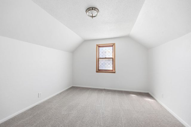 4211 Russell Avenue N, Minneapolis, MN 55412