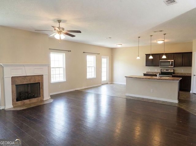 1321 Windrow Drive, Hinesville, GA 31313