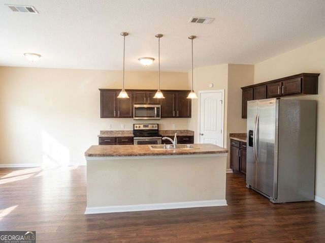 1321 Windrow Drive, Hinesville, GA 31313