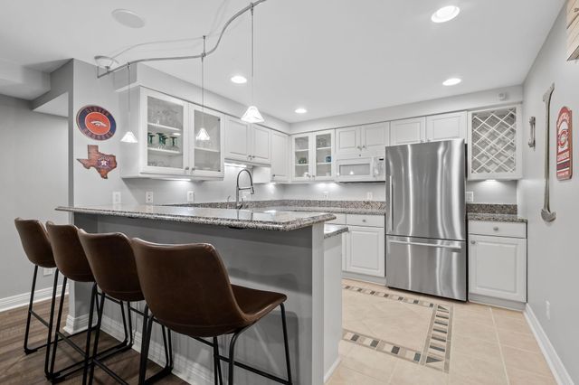 223 Crabapple Lane, Valparaiso, IN 46383