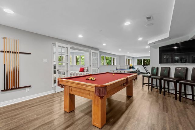 223 Crabapple Lane, Valparaiso, IN 46383