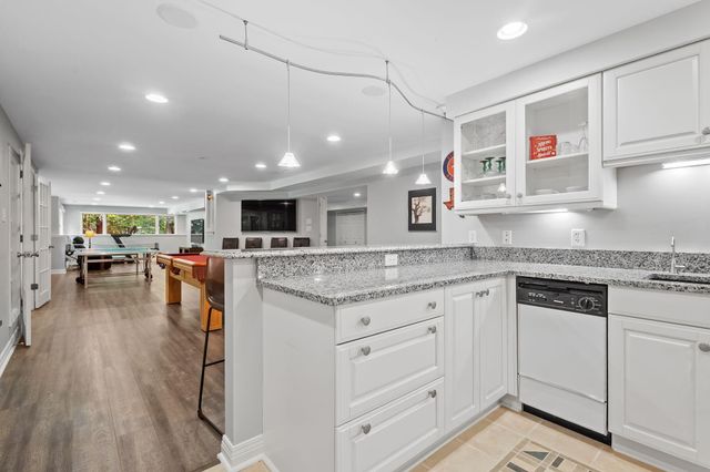 223 Crabapple Lane, Valparaiso, IN 46383