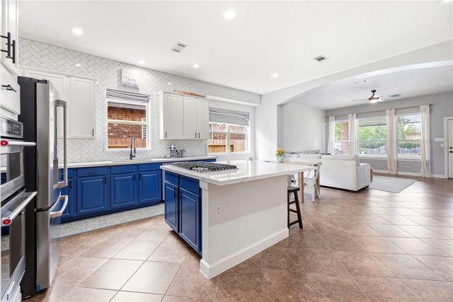 16923 Apple River Drive, Cypress, TX 77433