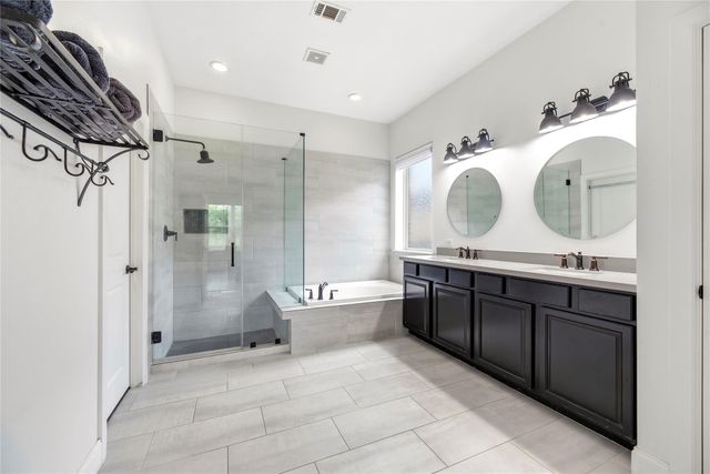 16923 Apple River Drive, Cypress, TX 77433