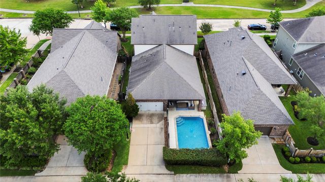 16923 Apple River Drive, Cypress, TX 77433