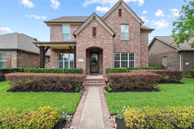 16923 Apple River Drive, Cypress, TX 77433