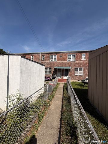 Court A Bdlg 19 Unit 73 Court, Bridgeport, CT 06610