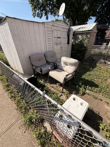 Court A Bdlg 19 Unit 73 Court, Bridgeport, CT 06610