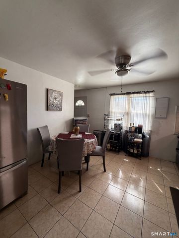 Court A Bdlg 19 Unit 73 Court, Bridgeport, CT 06610