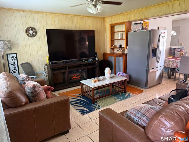 Court A Bdlg 19 Unit 73 Court, Bridgeport, CT 06610
