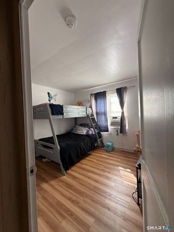 Court A Bdlg 19 Unit 73 Court, Bridgeport, CT 06610