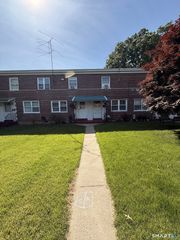 Court A Bdlg 19 Unit 73 Court, Bridgeport, CT 06610