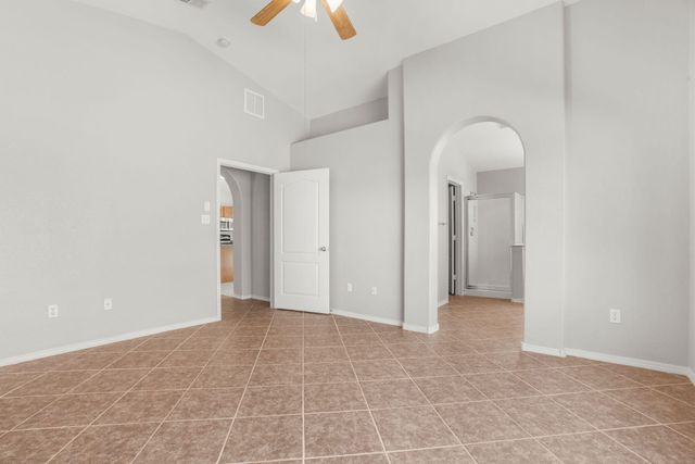 7523 Via Serenita SW, Albuquerque, NM 87121