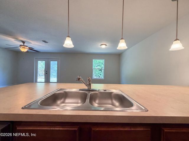 5925 DAVON Street, Jacksonville, FL 32244
