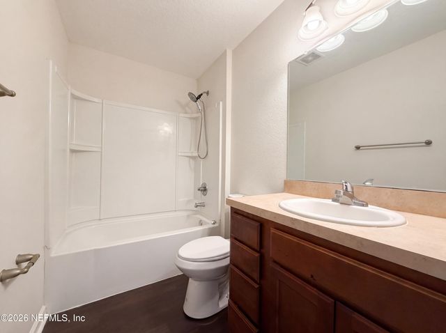 5925 DAVON Street, Jacksonville, FL 32244