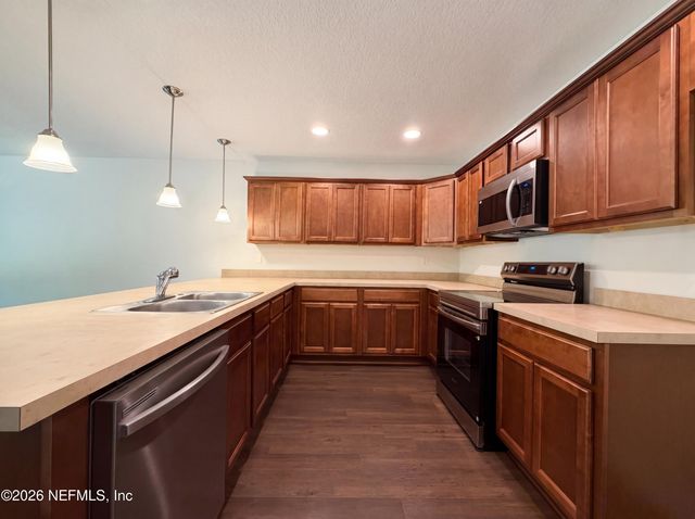 5925 DAVON Street, Jacksonville, FL 32244