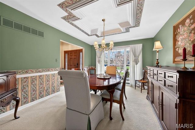2443 Christopher Winds Lane, St Louis, MO 63129