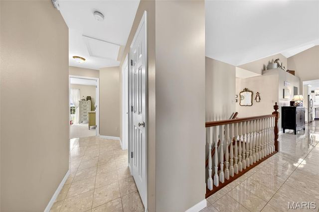 2443 Christopher Winds Lane, St Louis, MO 63129