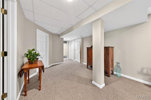 2443 Christopher Winds Lane, St Louis, MO 63129