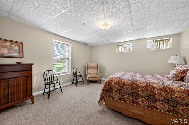 2443 Christopher Winds Lane, St Louis, MO 63129