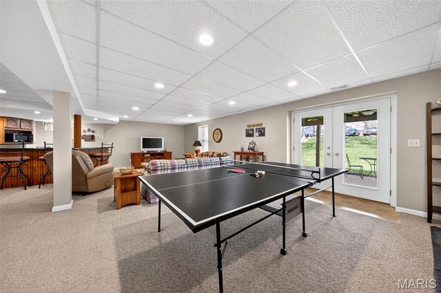 2443 Christopher Winds Lane, St Louis, MO 63129